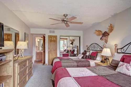 Sh404 Summit House Condo