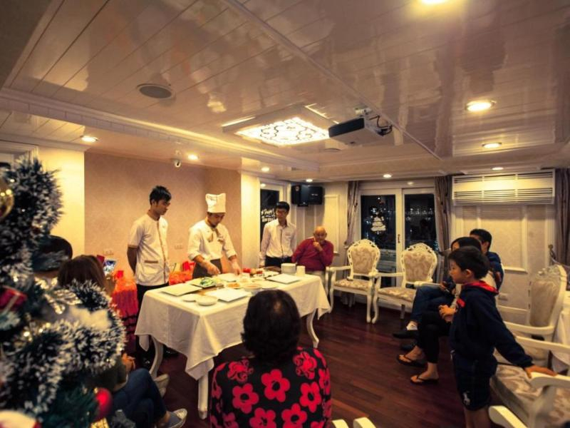 Signature Halong Cruise