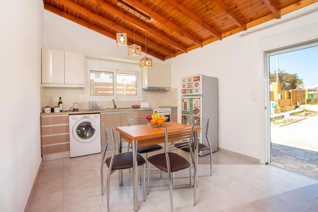 Platanos House