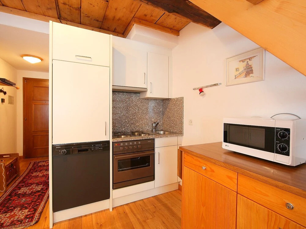 Apartment Residenza Chesa Margun 59-4 by Interhome