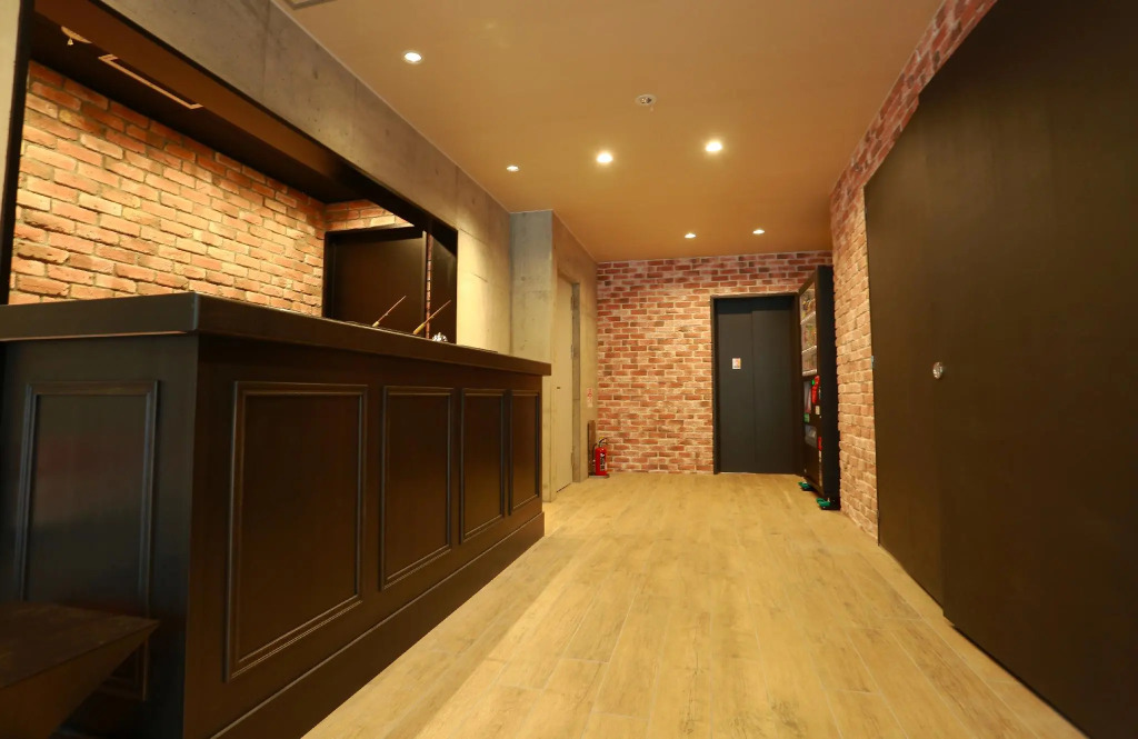 The Base Sakai Higashi Apartment Hotel