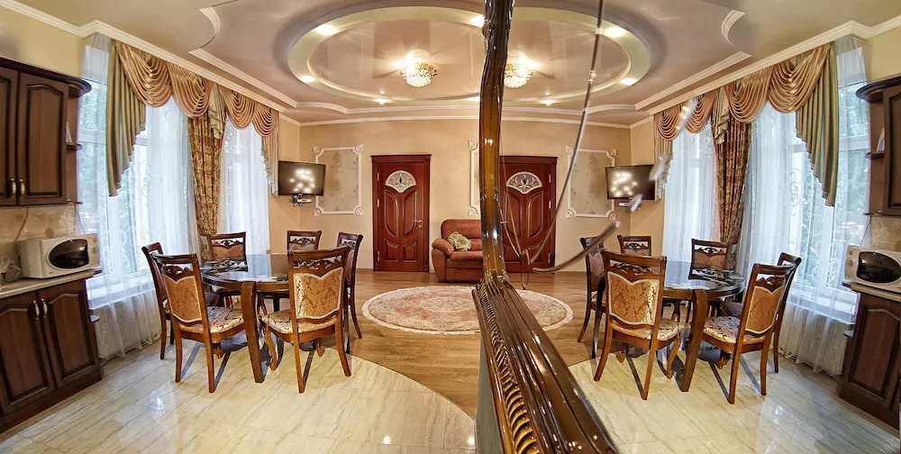 Apartments Galicia Lviv I.Franko 23