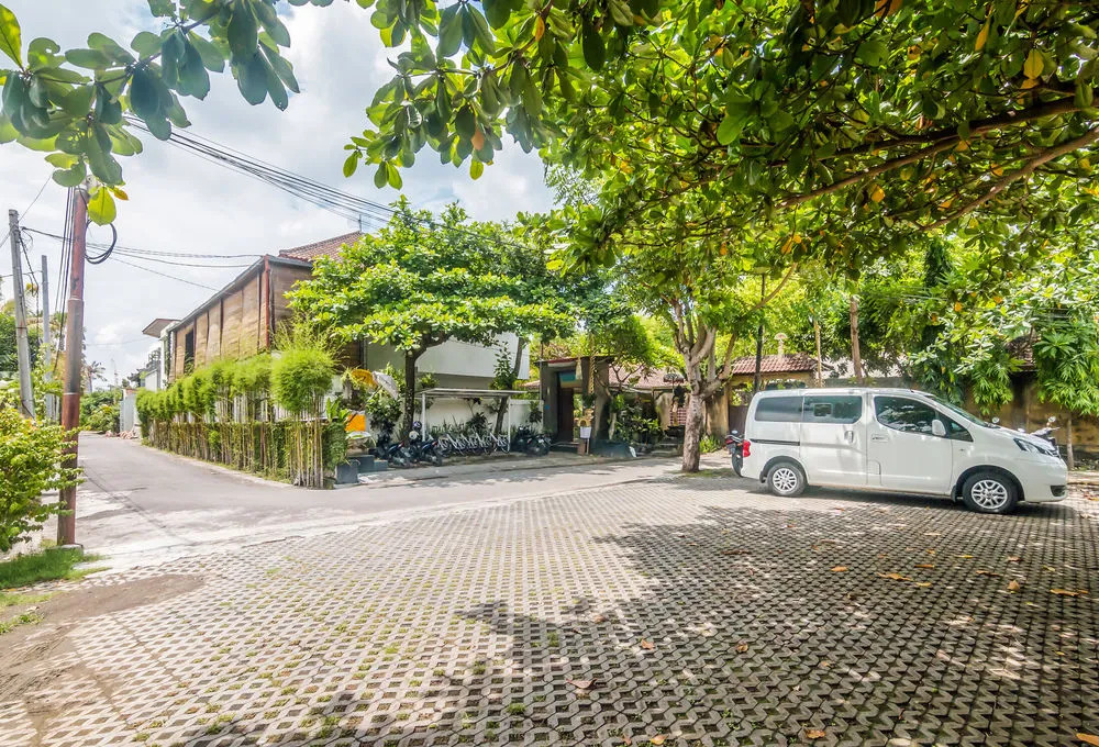 ZEN Rooms Seminyak Kunti Nuansa