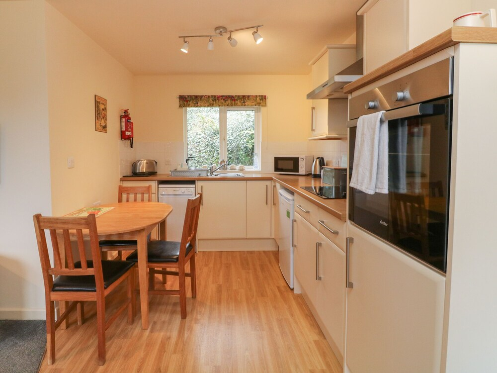 Larchwood Lodge Manleigh Park
