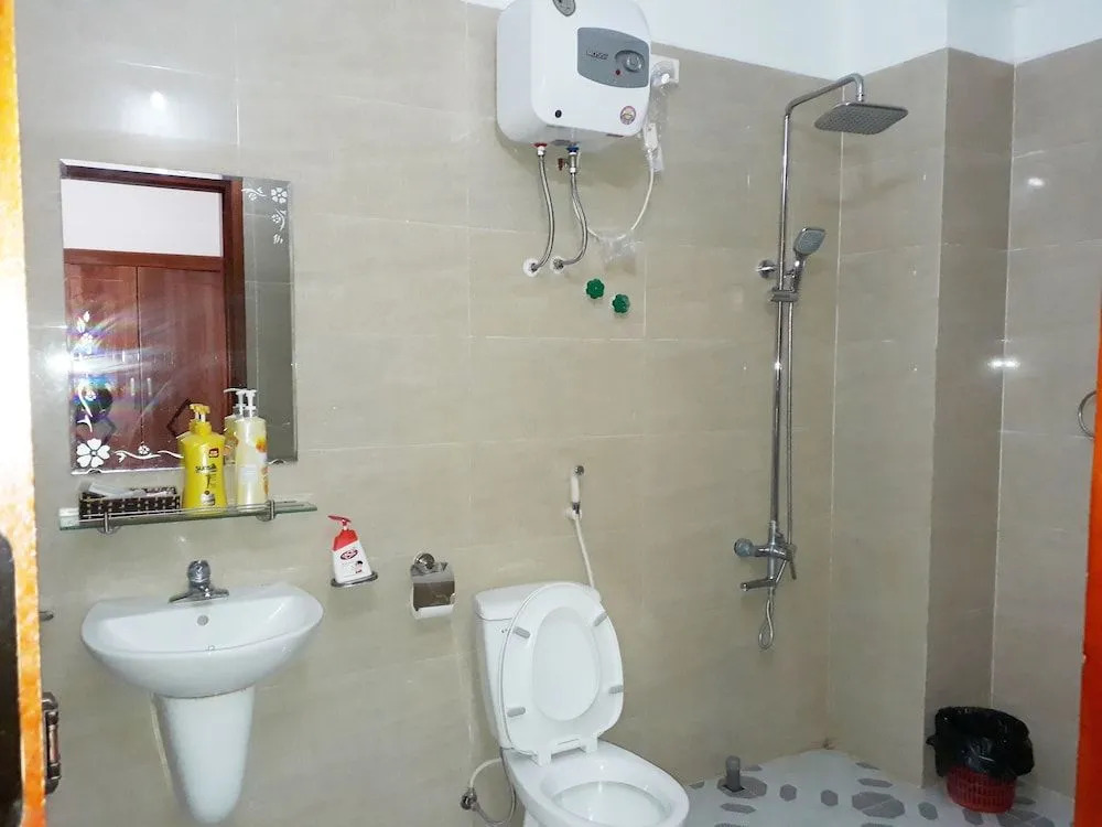 Hoang Yen Hotel