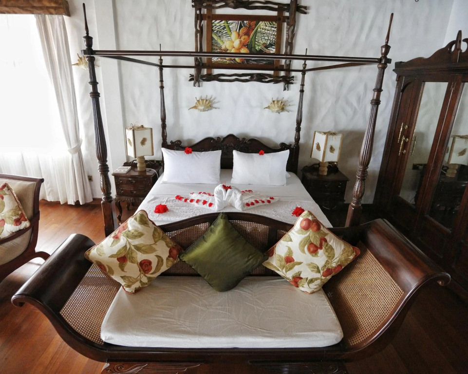 La Digue Emerald Villa