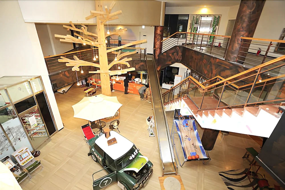 Maum Hotel and Backpackers