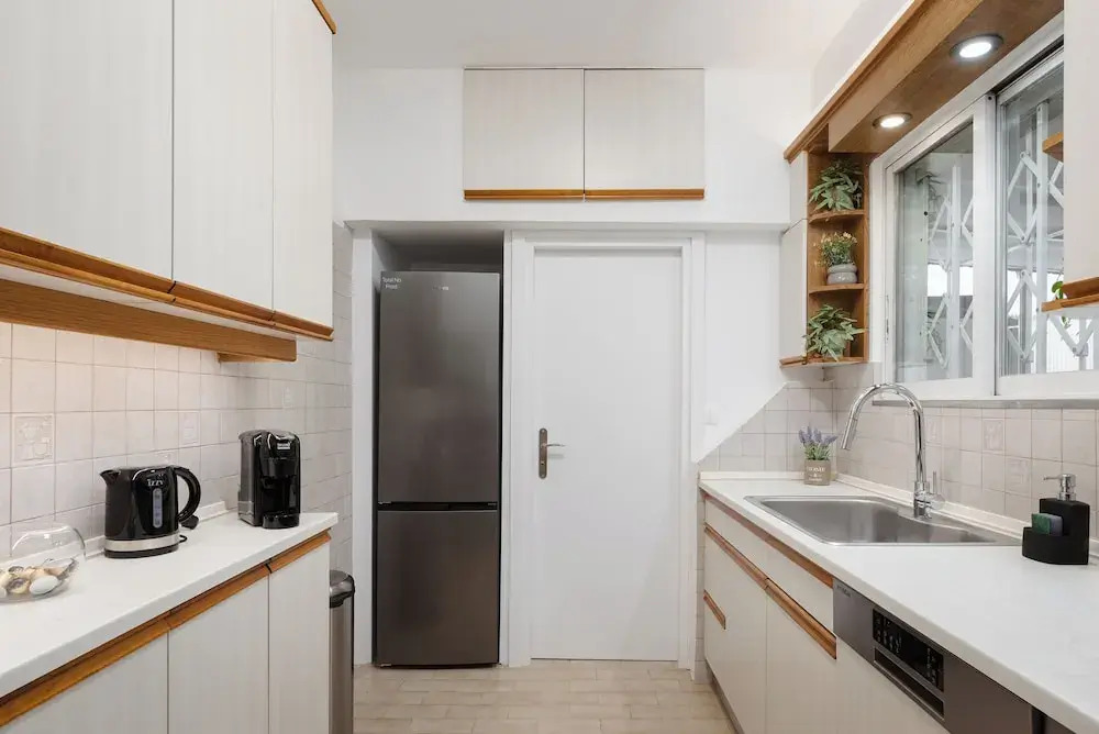 Athens Golden Light Premium Residence