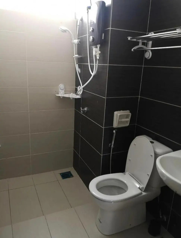 3BR Mount Austin @Midori Green (1 to 8pax)