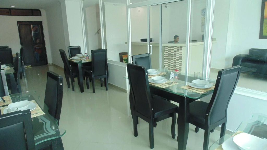 Karin Hotel