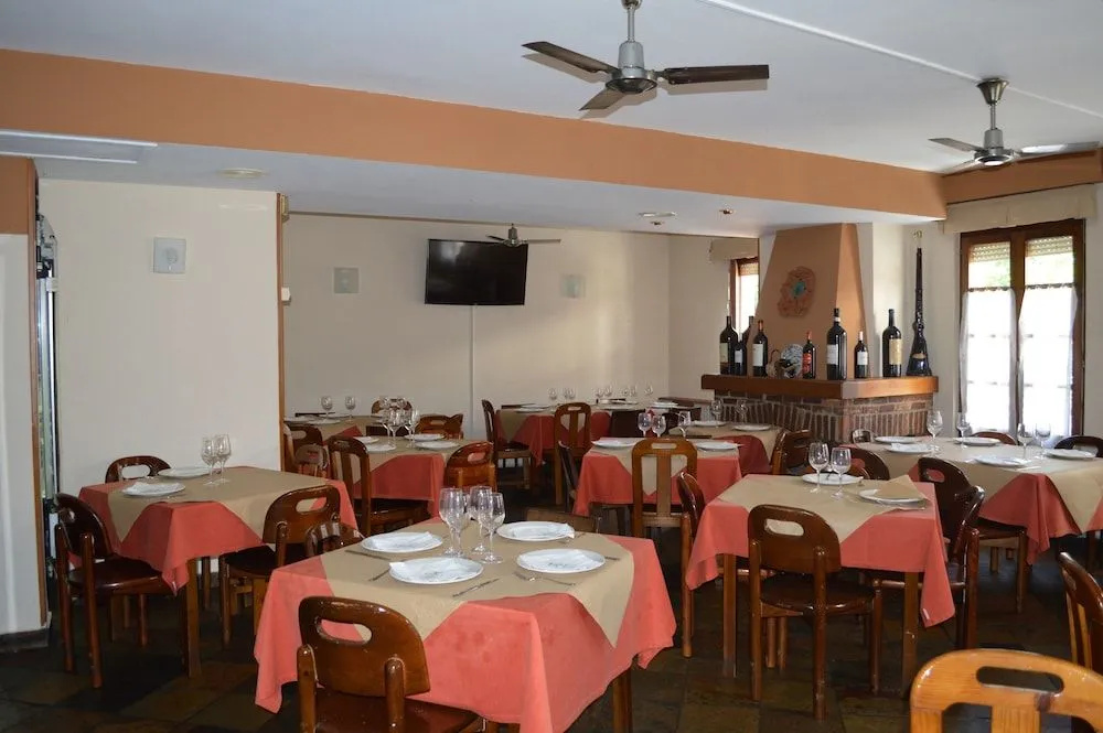 Hotel Los Robles