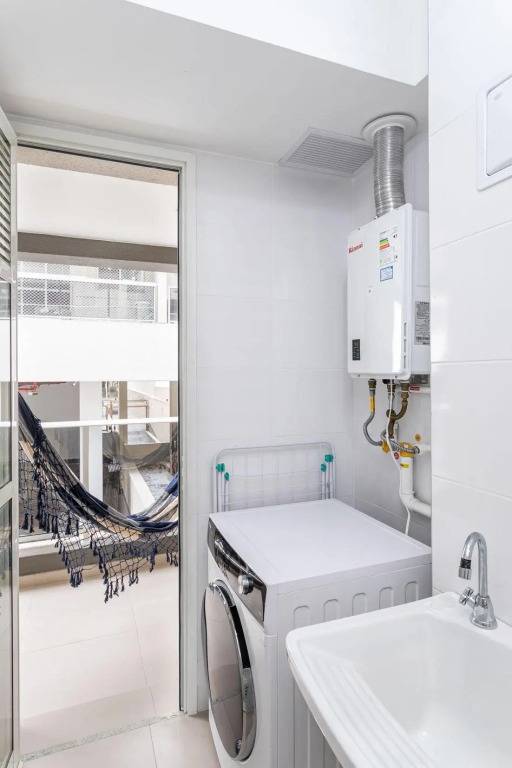 Apartamento Com Garagem Em Botafogo | Rg 96/201