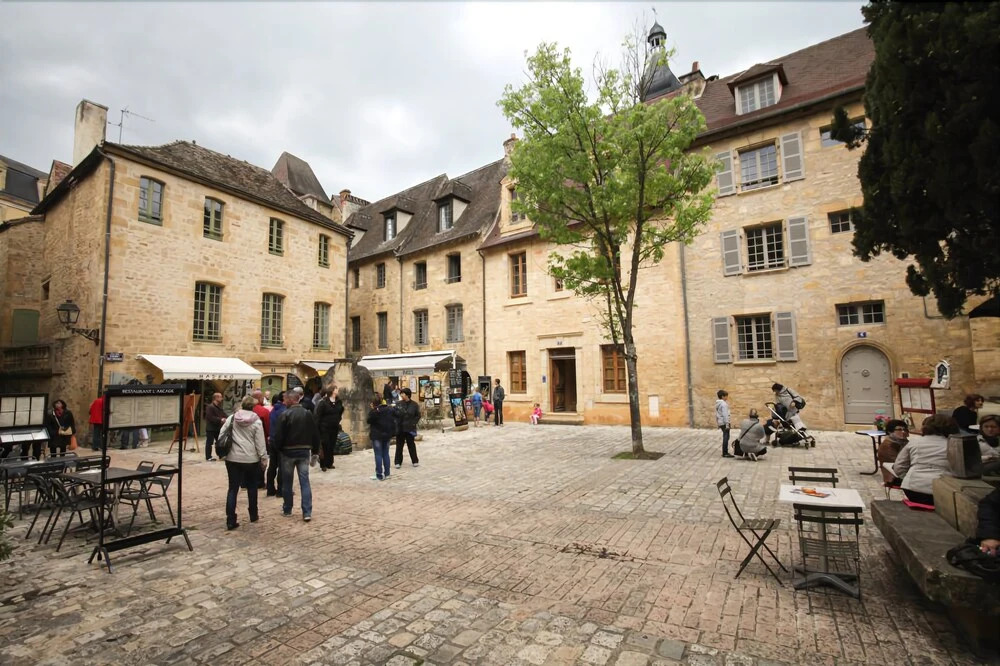 Les Trois Fontaines