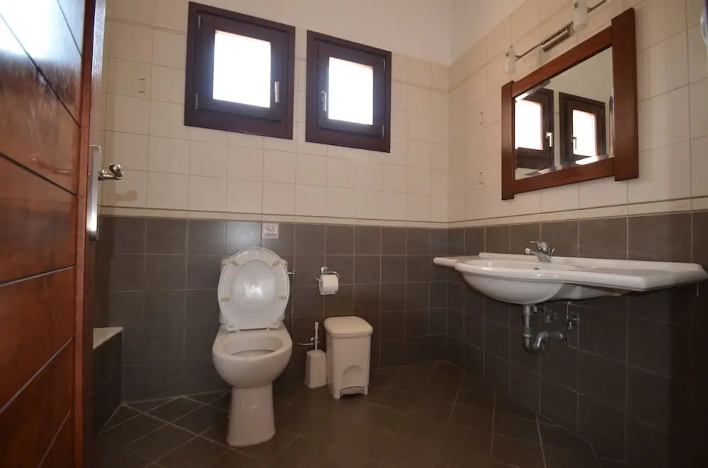 Marianthi Studios & Apartments