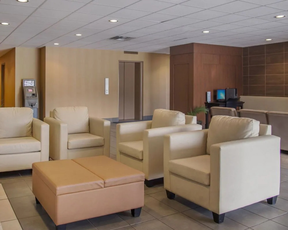 Econo Lodge Winnipeg