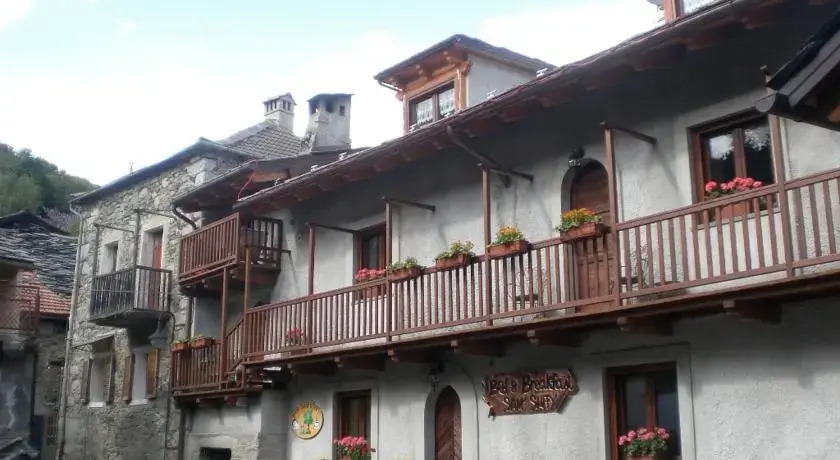 Maison Sam Suffy