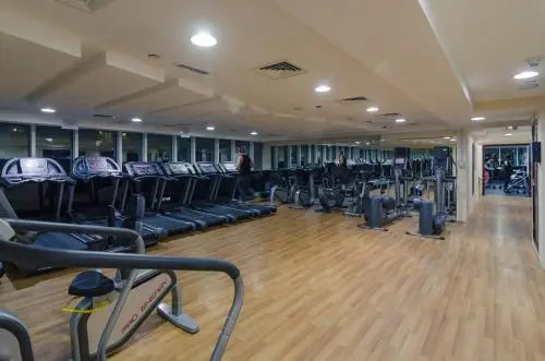 Al Ashrafia Holiday Home - 2 BDR Marina Pinnacle Tiger