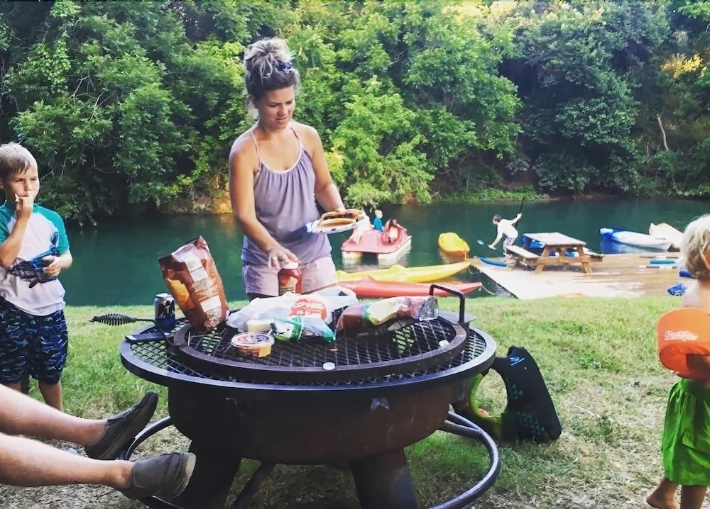 Geronimo Creek Retreat Glamping Cabin #5 - Campsite