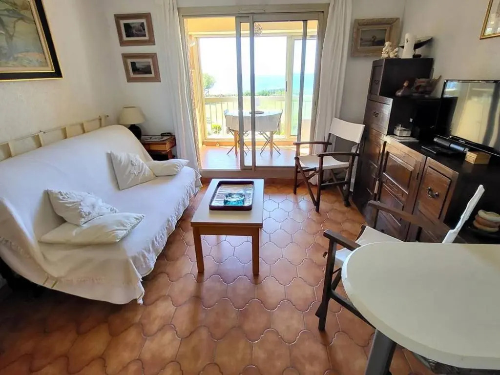 Appartement Six-Fours-les-Plages, 2 pièces, 4 personnes - FR-1-316-212