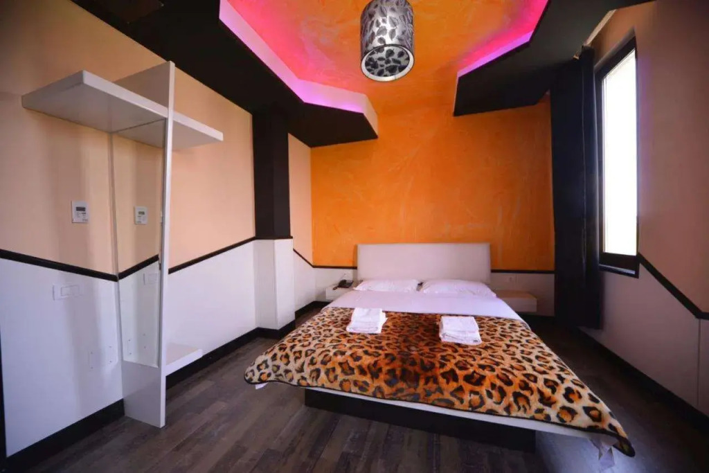 Hotel Lotus