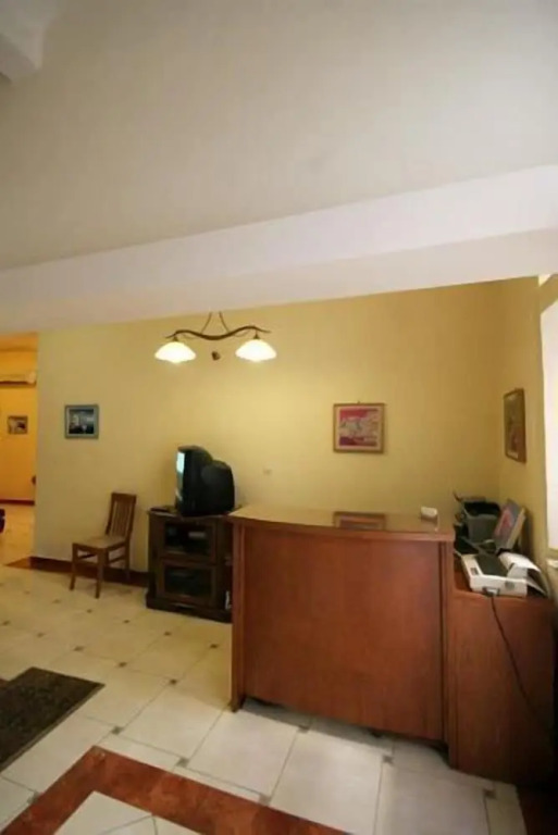 Lena Hotel