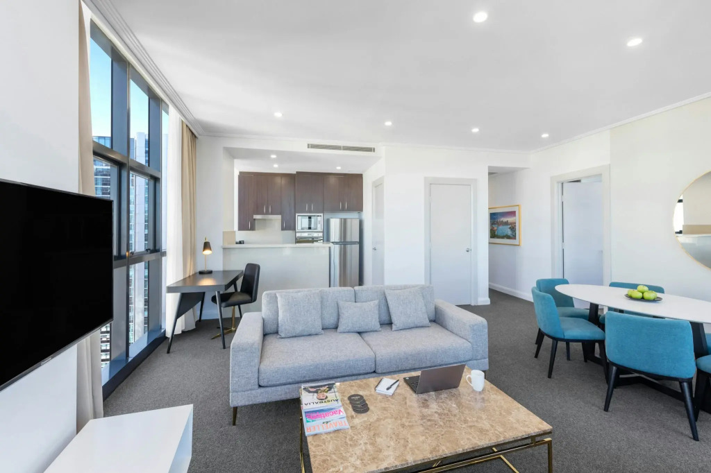 Meriton Suites Pitt Street, Sydney