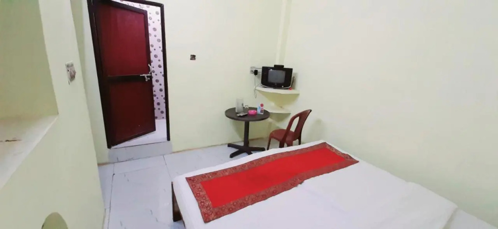 Luxmi Hotel