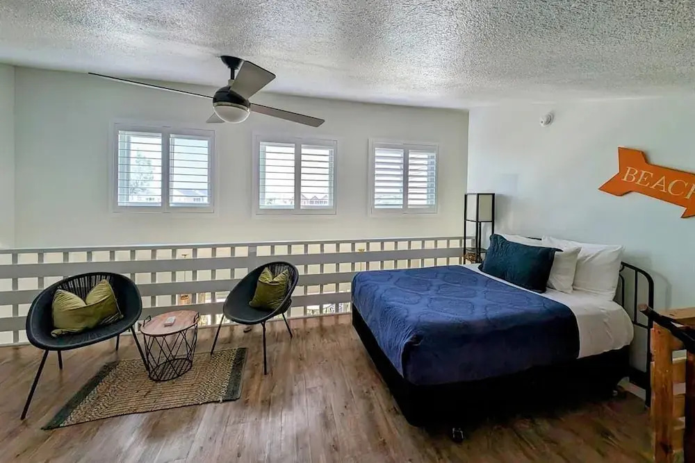 The Intercoastal #205 - Beachy Chic