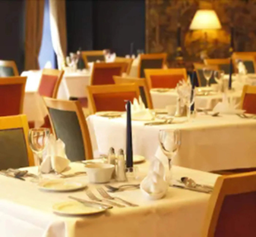 Pery's Hotel