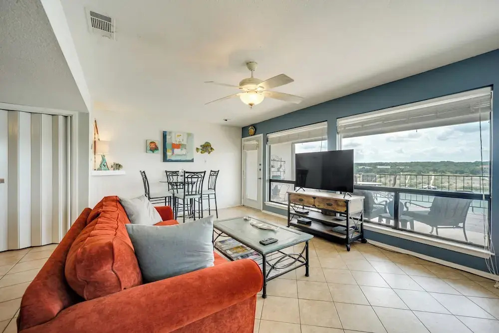 Spicewood Condo on The South Shore of Lake Travis!