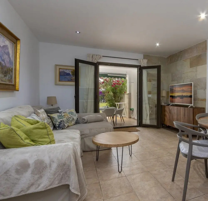 Apartment in Port de Pollenca Near Llenaire Beach