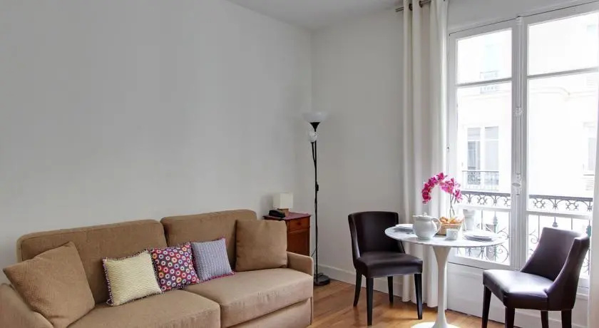 Parisian Home - Invalides