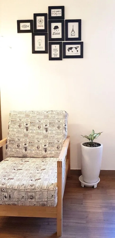 Guesthouse Enoch - Hostel