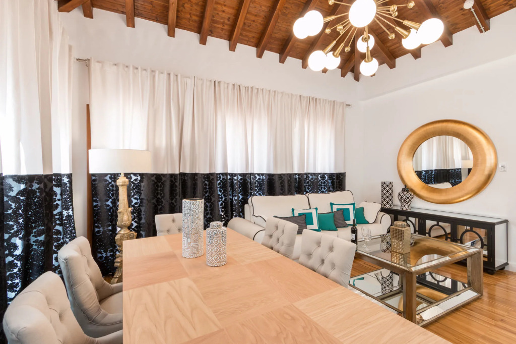BiBo Suites Oro del Darro