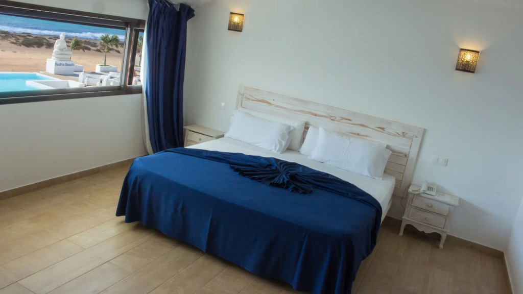 Hotel LIVVO Budha Beach