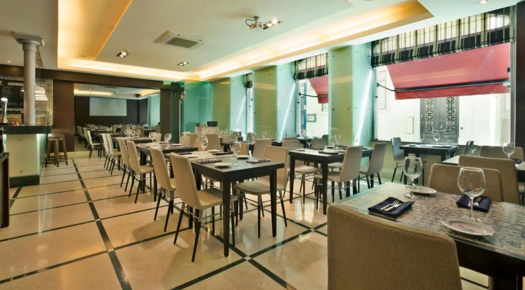 TURIM Restauradores Hotel