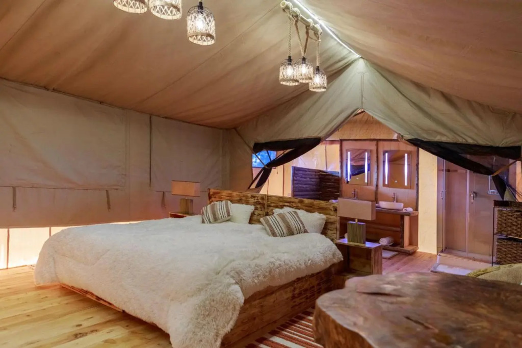 Glamping Kenya Mt. Kenya Lodge