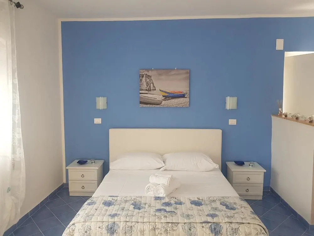 100 passi dal mare