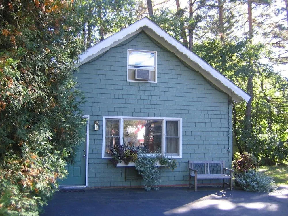 Town and Country Motor Inn