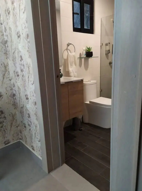 Luxury Condo 1 Br Pool Excellent Location