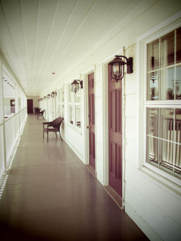 Brewer Motor Inn