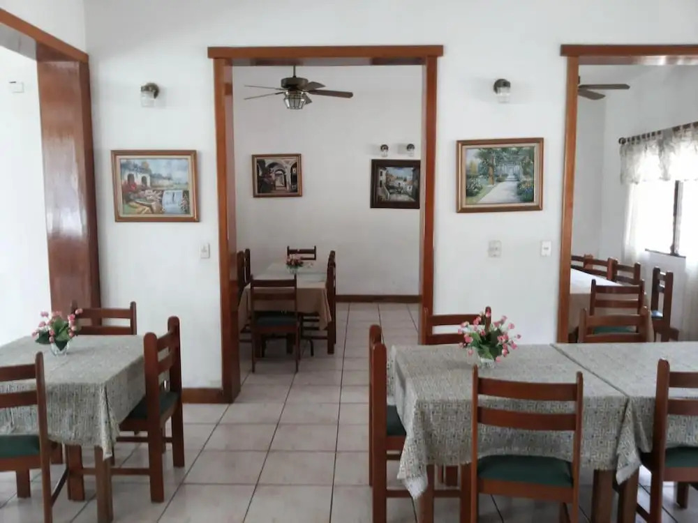 Apartamentos Casa Flores de Tikal