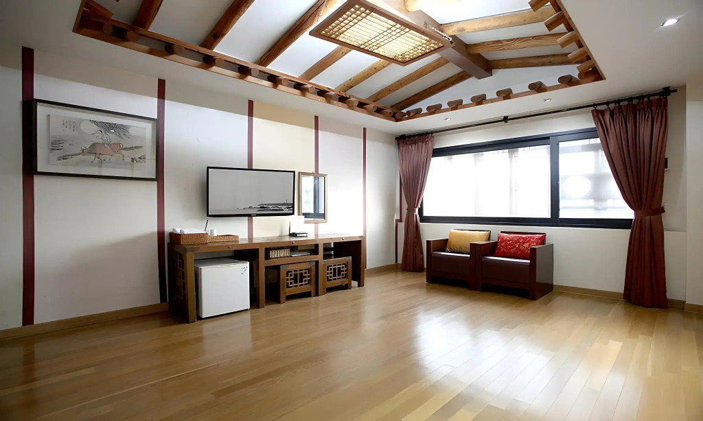 Jeonju Hanok Taejogung Hotel