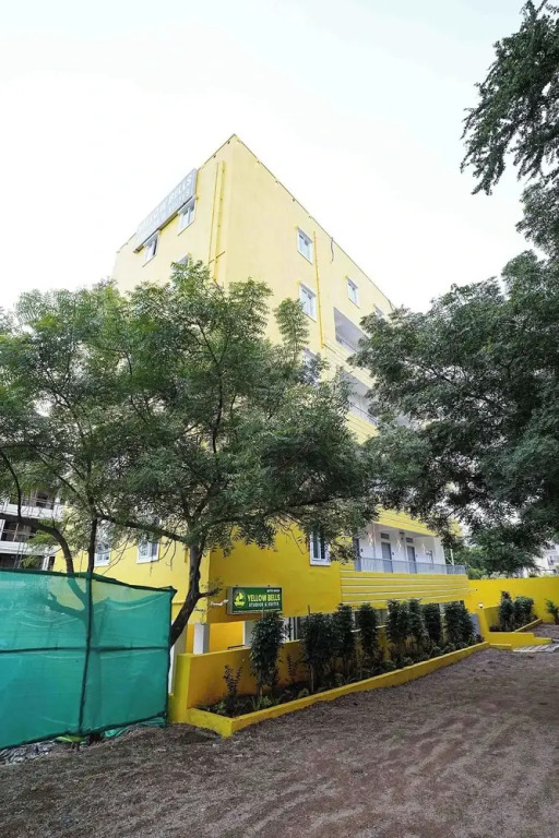 Yellow Bells Studios And Suites