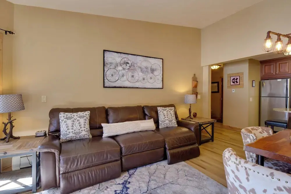 Walk to Copper Mountain Lifts: Mtn-view Condo