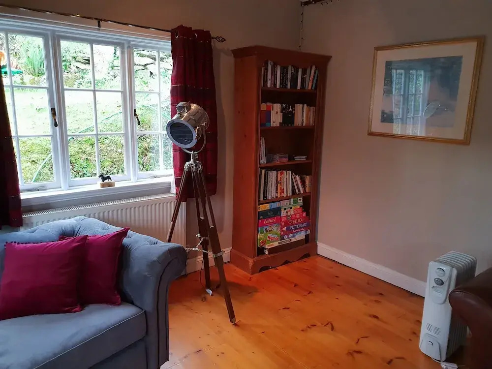 Muggles End, Falmouth, a Short Walk From the Beach