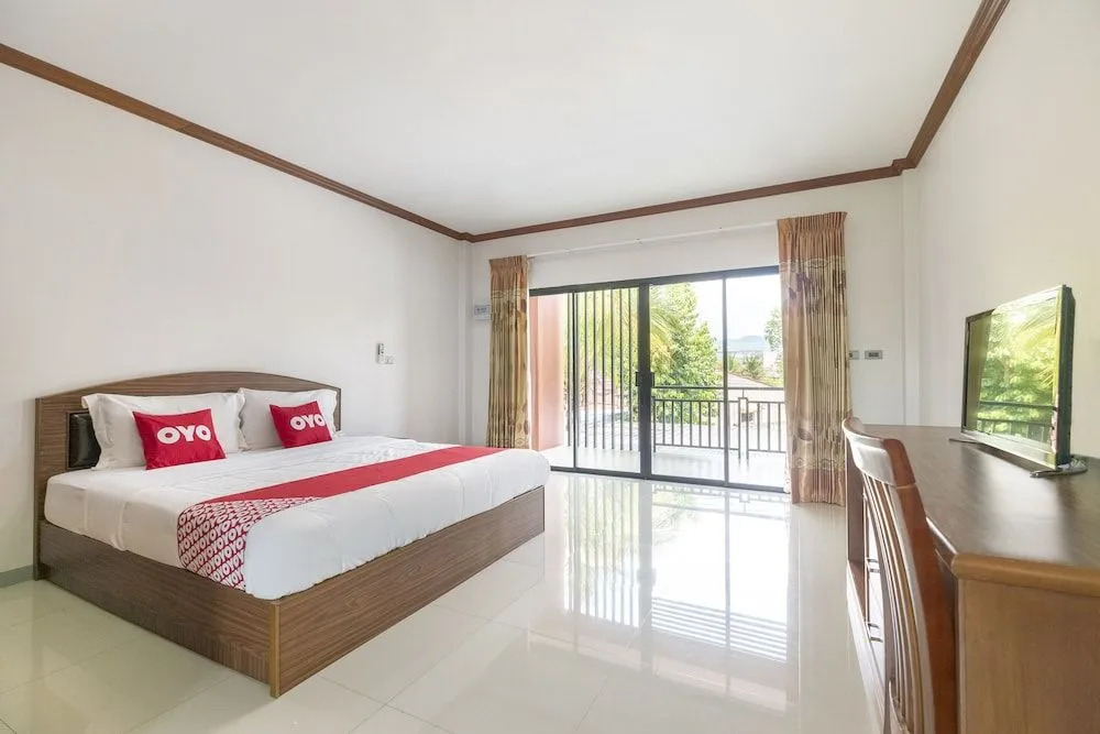 OYO 732 Juthamas Hotel