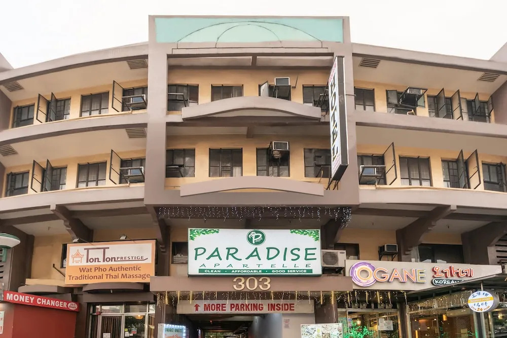 PARADISE HOTEL