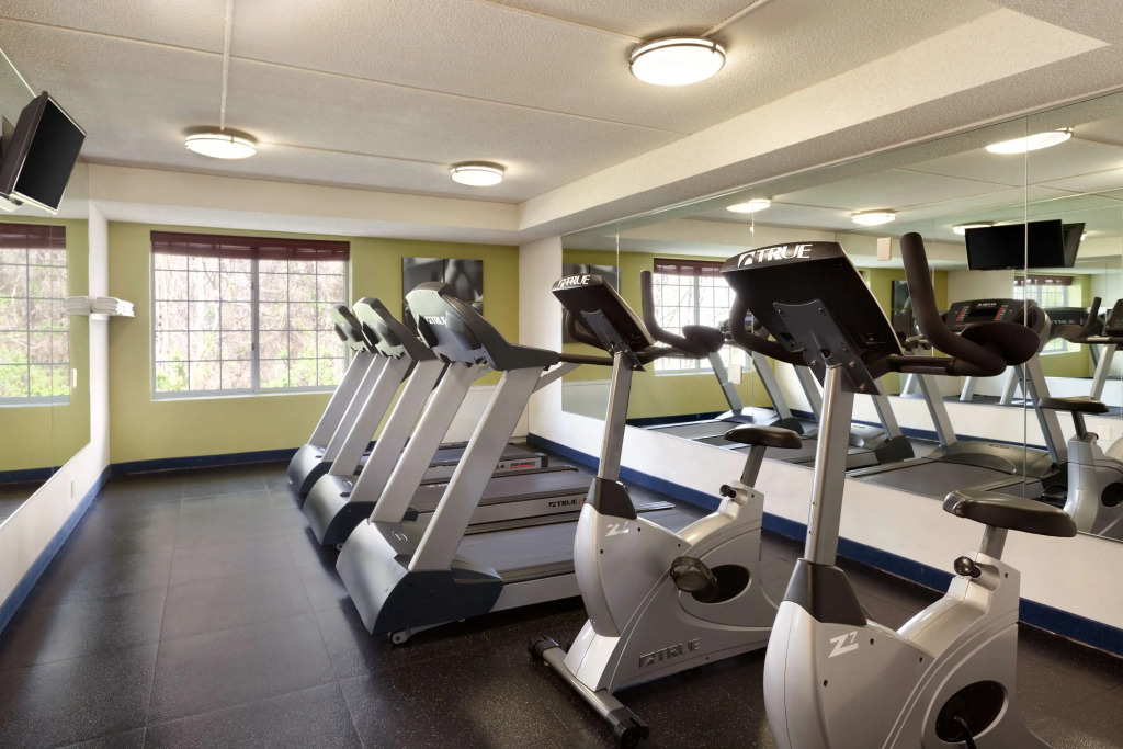 Country Inn & Suites by Radisson, Fredericksburg South (I-95), VA
