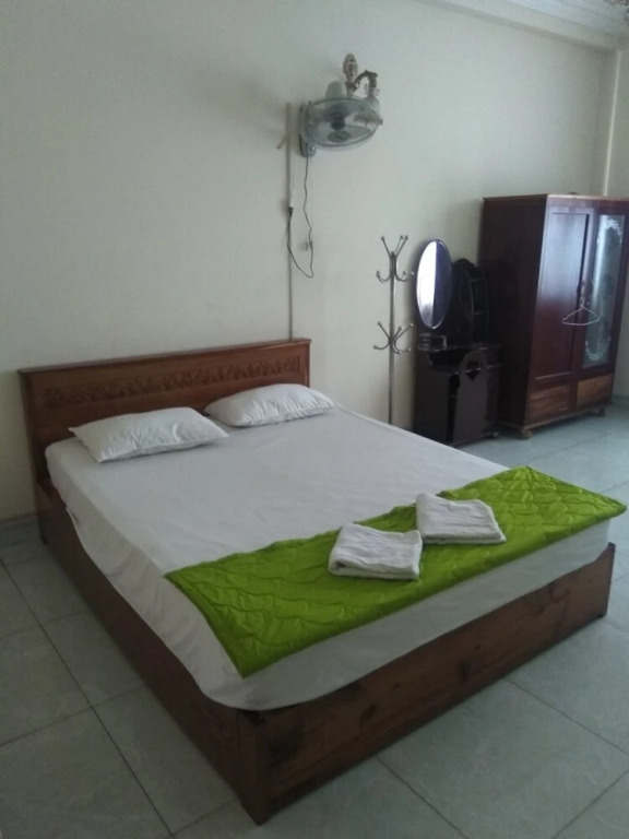 Happy Hotel Binh Chanh